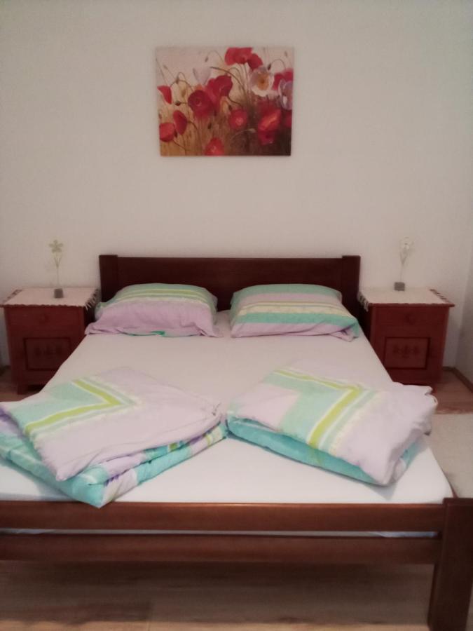 Apartman Milica Požarevac Exteriör bild